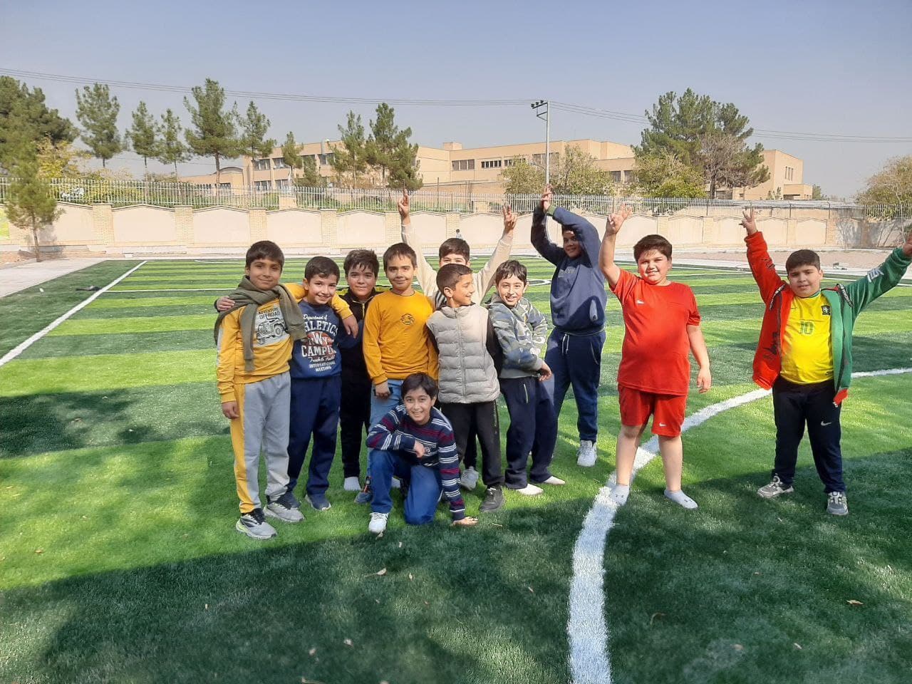 اردوی تفریحی در اردوگاه ثامن الحجج